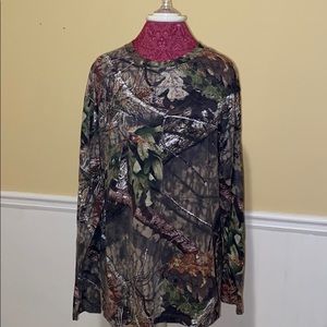Camo long sleeve tee